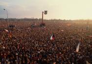 Foto: Změna hodnot - sametová revoluce 1989 (zdroj: TYDEN.CZ)