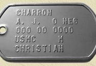 Fenomén: Vojenské identifikační známky, alias dog tags.