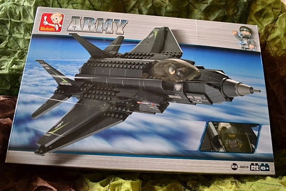 Sluban F35