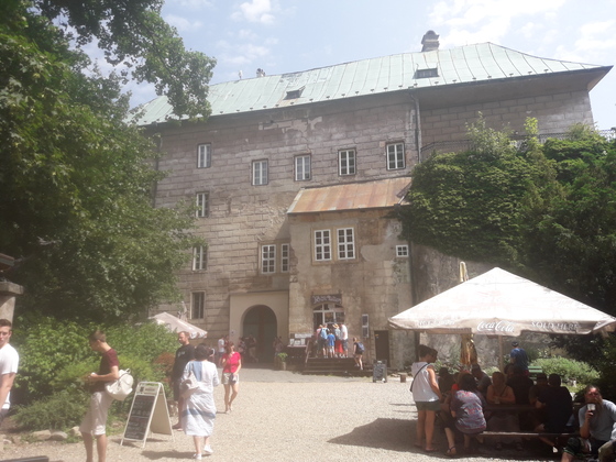 pochod hrad