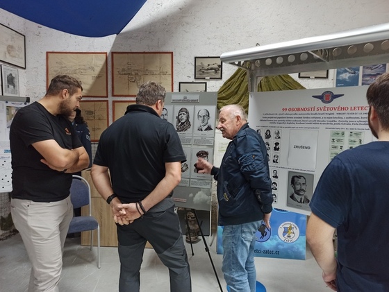 Vítězslav Klímek představuje 99 Osobností leteckého světa