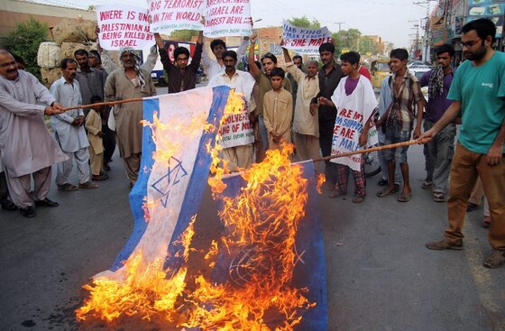 Protesty v Pákistánu (22. července 2014)