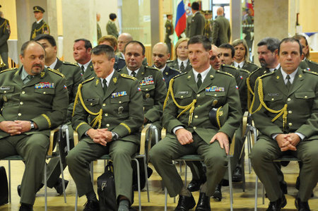 Foto: Jmenování nových plukovníků (zdroj: ARMY.CZ)