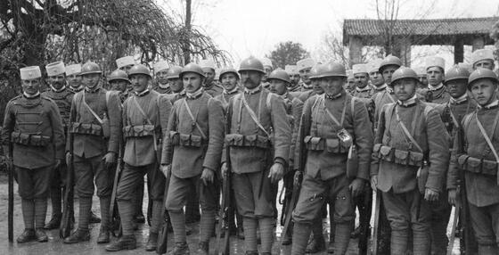 Foto: Čs. legionáři průzkumných jednotek v Itálii 1917 (zdroj: VHU.CZ)