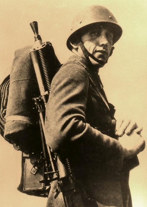 Foto: Kulometník čs. armády 30. léta (zdroj: VHU.CZ)