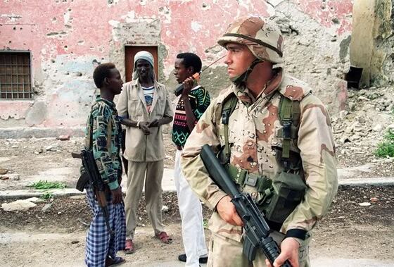 Foto: Veteráni konce tisíciletí se rekrutovali z operací v Iráku-Panamě-Somálsku atd. (zdroj: MILITARYPHOTOS.NET)