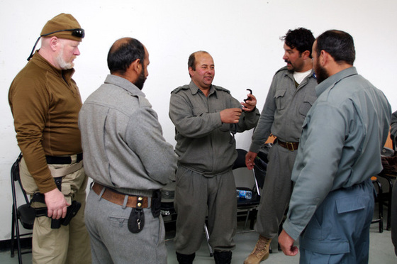 Vězeňská služba ČR dokonce cvičila své afghánské kolegy ač má co dělat sama se sebou (zdroj ARMY.CZ)